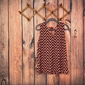 Pleione Chevron Sleeveless Tie Back Blouse